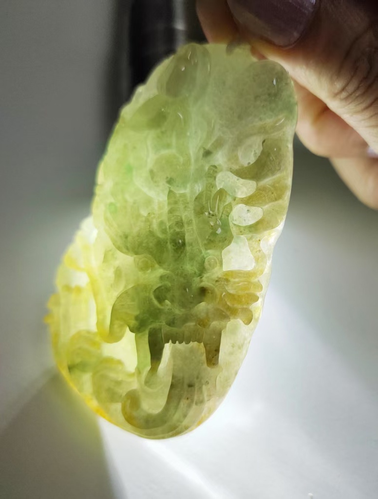 秋香色乘龍觀音吊墜（含頸繩）#EDB500