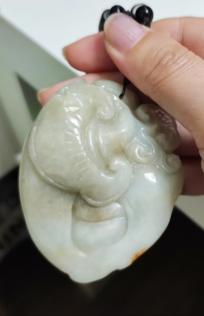 冰糯帶黃秋香色如意財神小擺件／手把件 #1000